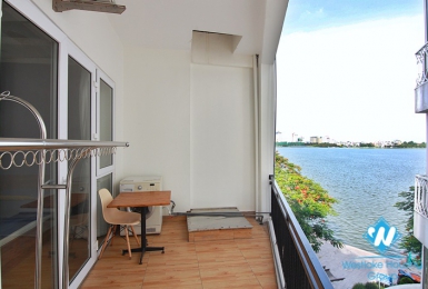 A Lake-view Nice Studio on Ve Ho street, Tay Ho for lease